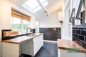 Photo 10- click for photo gallery